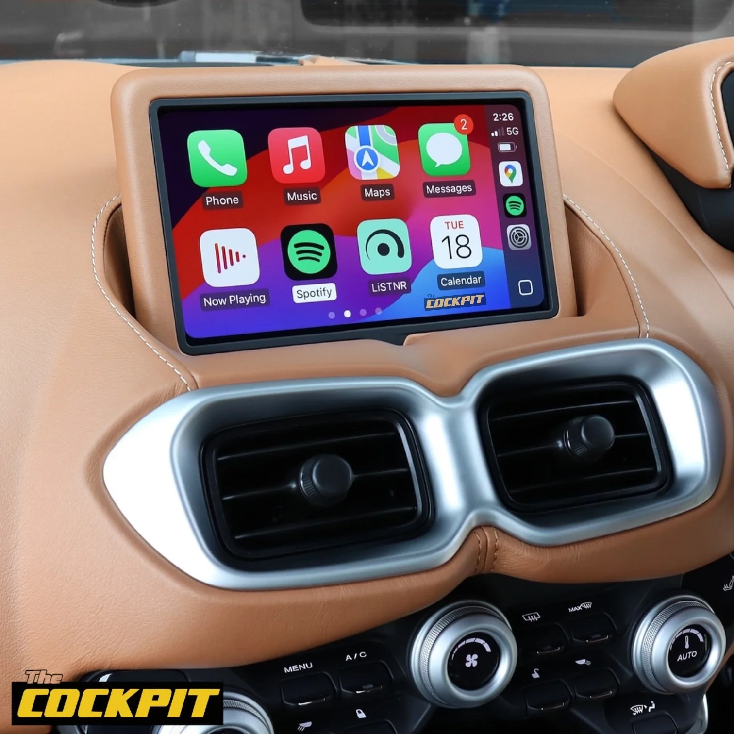 ASTON MARTIN APPLE CARPLAY & ANDROID AUTO INTEGRATION